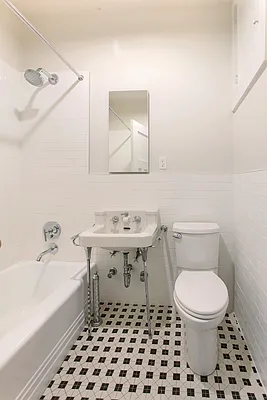 Rented by Corcoran | media 25