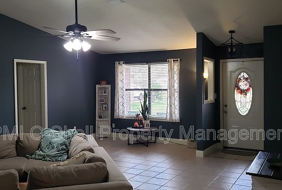 4th image of 5856 Princeton Dr