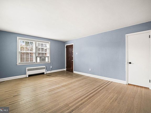 3rd image of 5 Trent Rd Floor 1