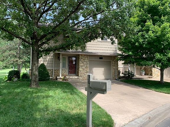 5th image of 166 N Maize Rd APT 36