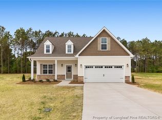 7822 Iron Ct, Fayetteville, NC 28306