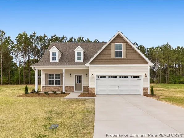 7822 Iron Ct, Fayetteville, NC 28306