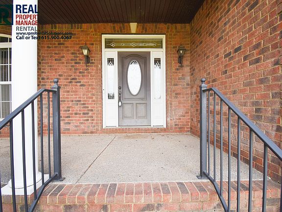 3rd image of 2615 Kedzie Dr