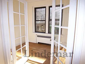 Rented by Lindemar LLC