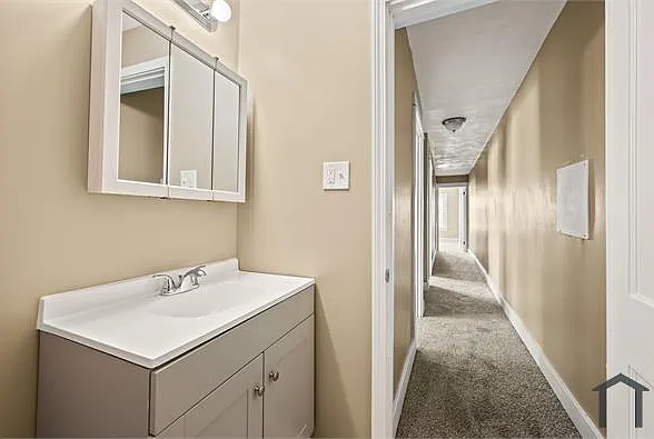 1117 Superior Ave — Photo 22