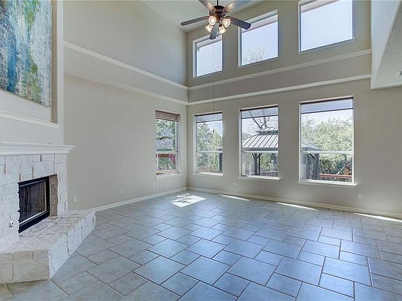 5th image of 2617 Ravenwood Dr