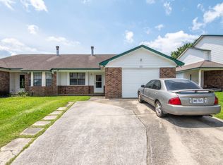 7621 Oldridge Rd, North Charleston, SC 29418