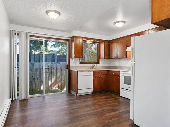 4th image of 101 Salem Heights Ave S #115