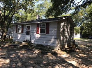 243 New St, Spring Lake, NC 28390