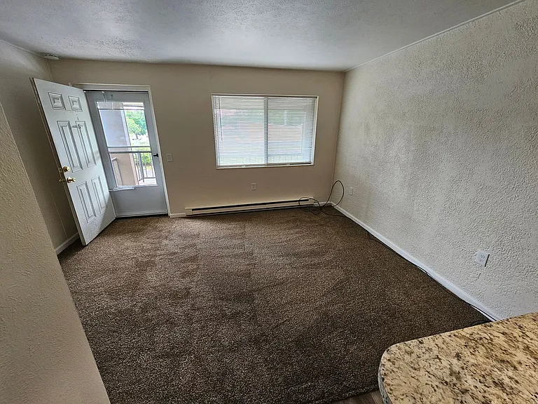 Tetherwood Apartments — Photo 25