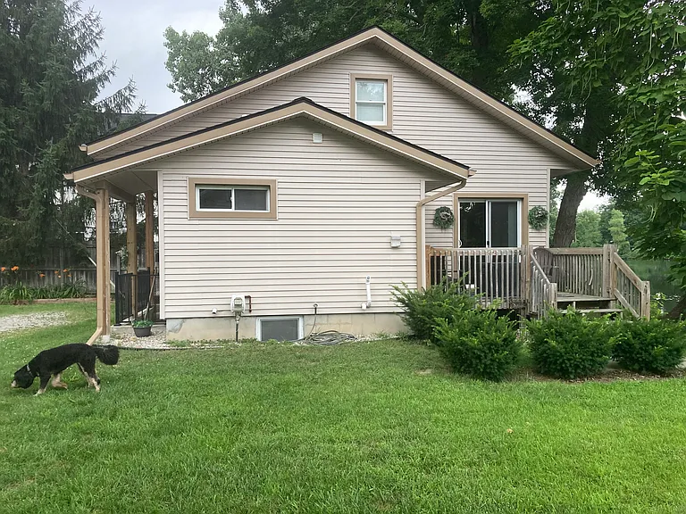 2 Garden Ct — Photo 2