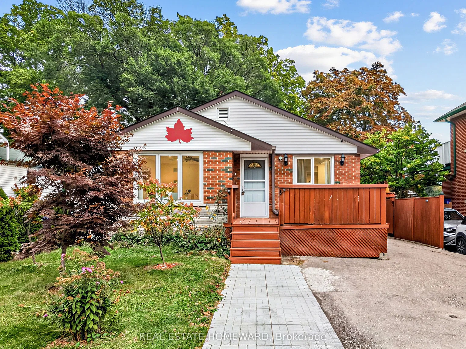 5 bed, $3,200 — Photo 2