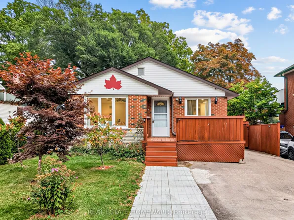 621 Byron St S, Whitby, ON L1N 4R6