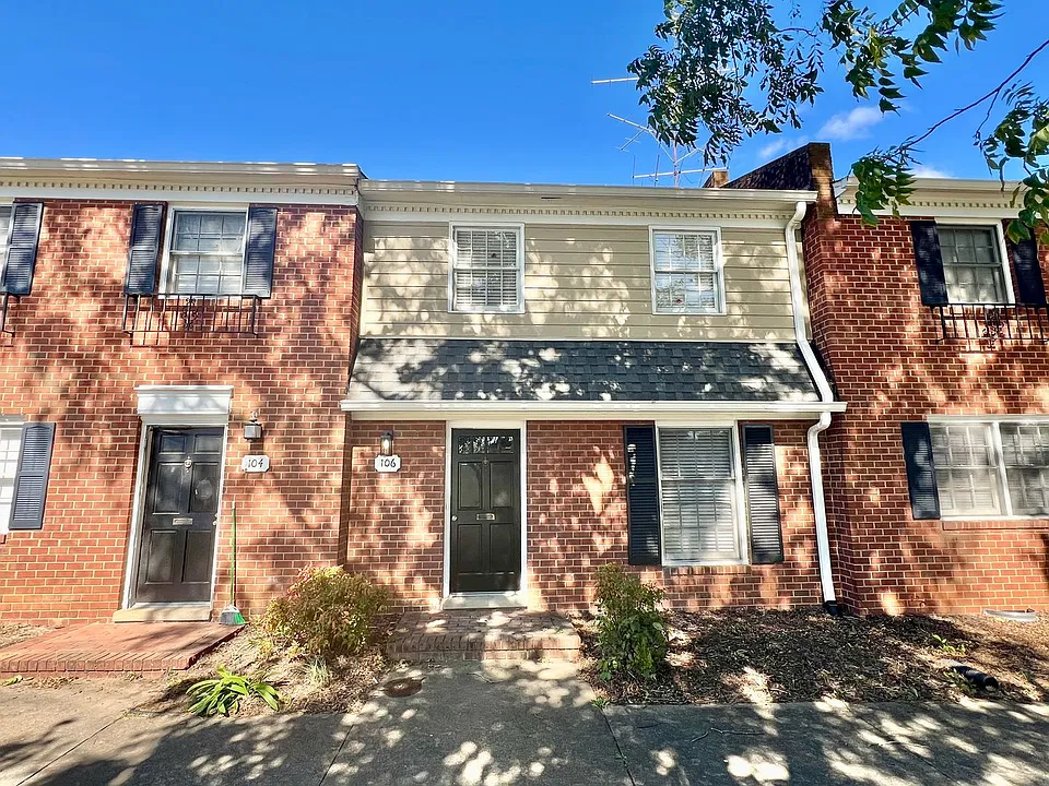 100-114 Ivey Rd