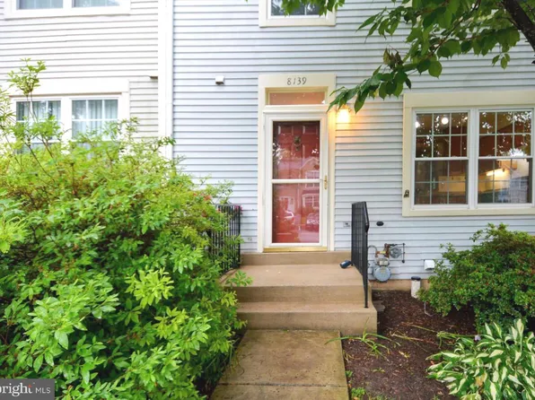 8139 Hallmark Pl, Gaithersburg, MD 20879