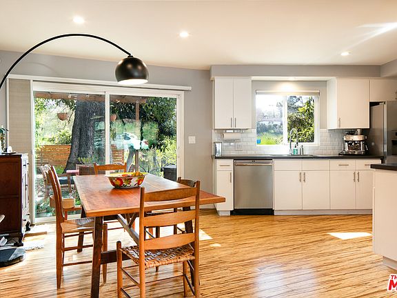 4th image of 4307 Mont Eagle Pl