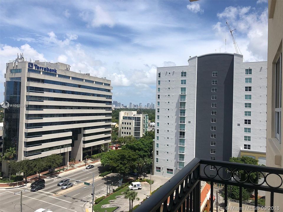 2nd image of 3232 Coral Way APT 1003