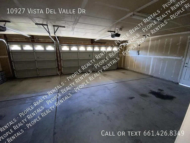 10927 Vista Del Valle Dr — Photo 4