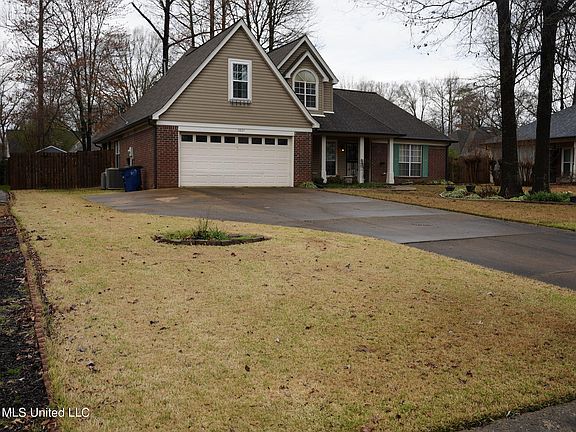 3rd image of 5837 Southridge Dr