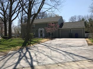 2651 Sawmill Meadows Ave, Dublin, OH 43016