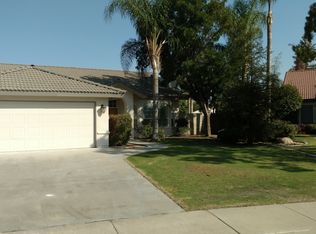 13801 Calle Elegante, Bakersfield, CA 93314