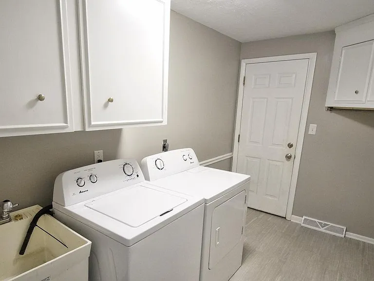 31049 S Woodland Rd — Photo 15