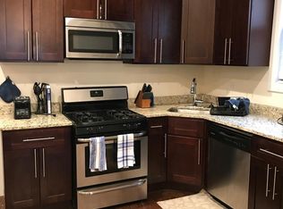 919 N Damen Ave #2, Chicago, IL 60622