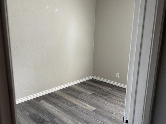 5th image of 319 E 29th St