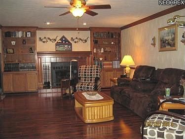 4th image of 15173 Waterford Dr