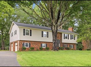 436 Peace Haven Rd, Winston Salem, NC 27103