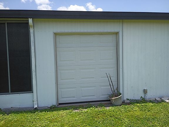 3rd image of 1426 Palamino Way