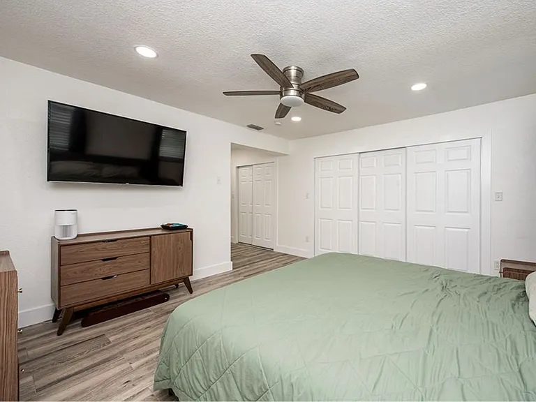 4520 N Matanzas Ave — Photo 16