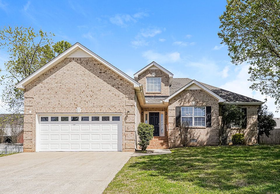1st image of 307 Acorn Ct