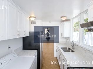 11304 Isleta St, Los Angeles, CA 90049