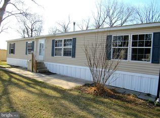 517 Pine Dr, York, PA 17406