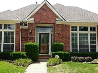 1321 Edgewood Ct, Carrollton, TX 75007