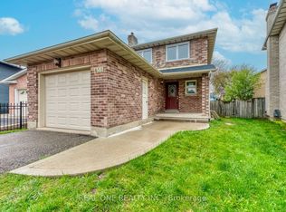 655 Paragon Pl E, Mississauga, ON L5B 2Z6