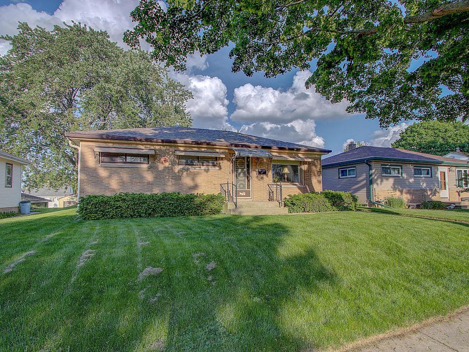 2nd image of 2822 S 69th St