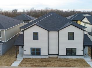 931 S Rupple Rd #2, Fayetteville, AR 72704