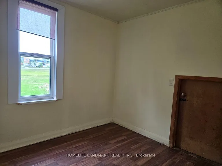 16 Elm Grove Ave — Photo 12