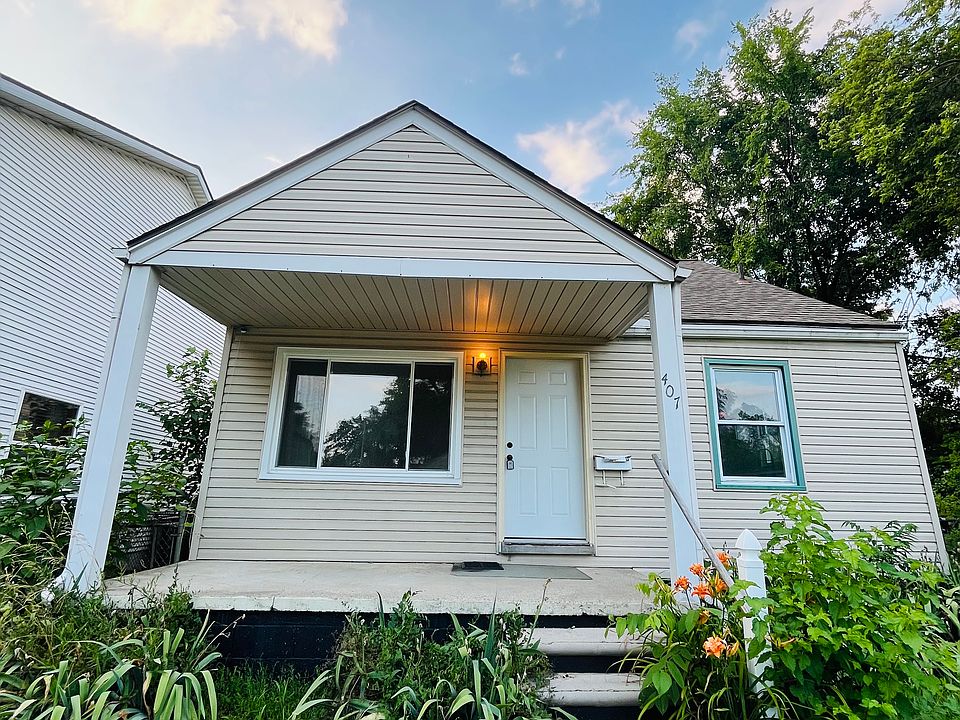 1st image of 407 E Hayes Ave