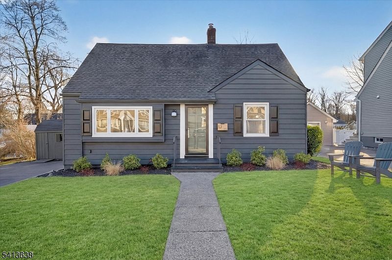 1st image of 96 Lynwood Rd