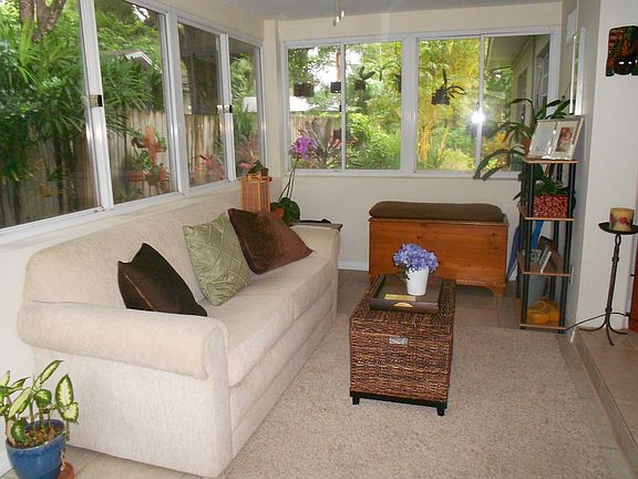 3rd image of 1818 Pineview Cir