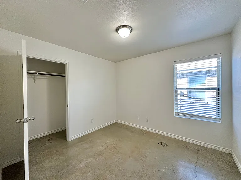 6106 Harriet Tubman Ave — Photo 14