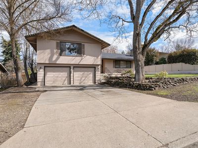 730 N Modoc Ave, Medford, OR, 97504