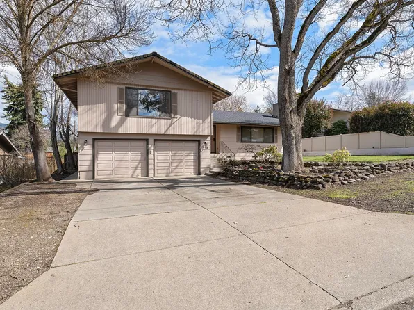 730 N Modoc Ave, Medford, OR 97504