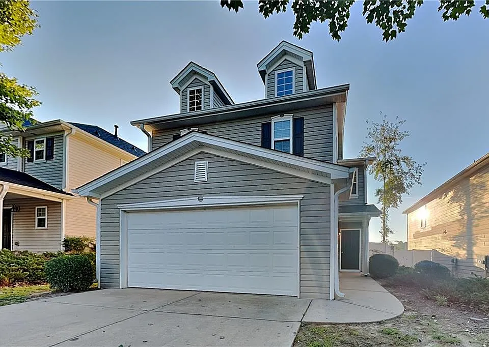 108 Silver Bow Ln