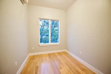 Rented by Nolita Group