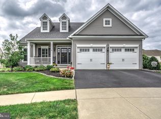 5 Plum Tree Pl, Gordonville, PA 17529