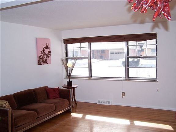 2nd image of 7147 E Wyoming Pl